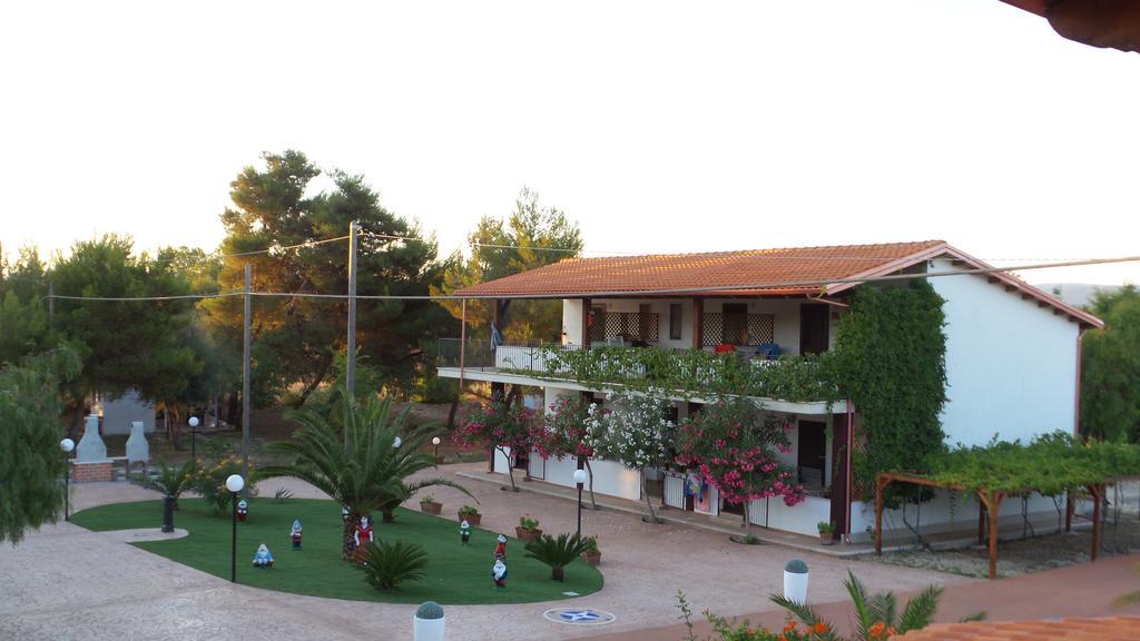Camping Villaggio Riviera โฟเชวาราโน ภายนอก รูปภาพ